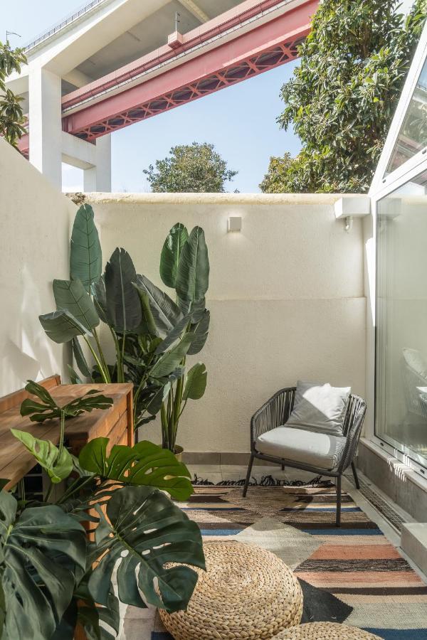 Casa Boma Lisboa - Sophisticated Apartment With Private Terrace - Alcantara VI Bagian luar foto
